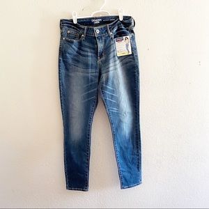 NWT Denizen Stretch Skinny Jeans 8S